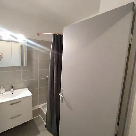 Proche Centre Апартаменты